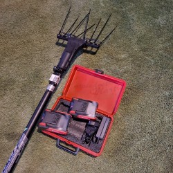 VAREADORA KARBONIUM X LIGHT AL200 ZANON 300W TELESCOPICA 2 BATERIAS 